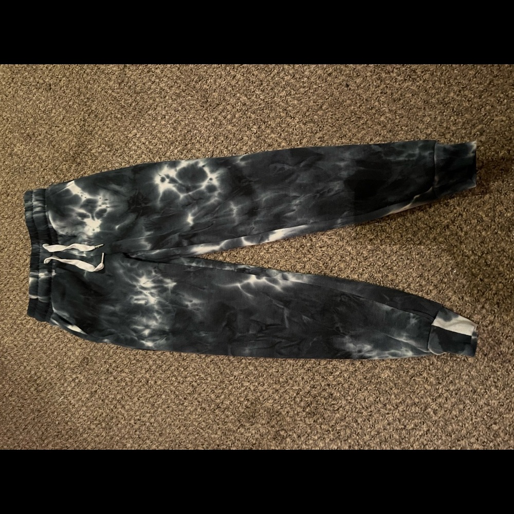 Tie dye joggers size small